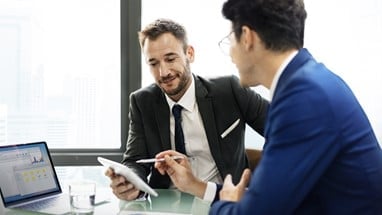 Two colleagues having a meeting